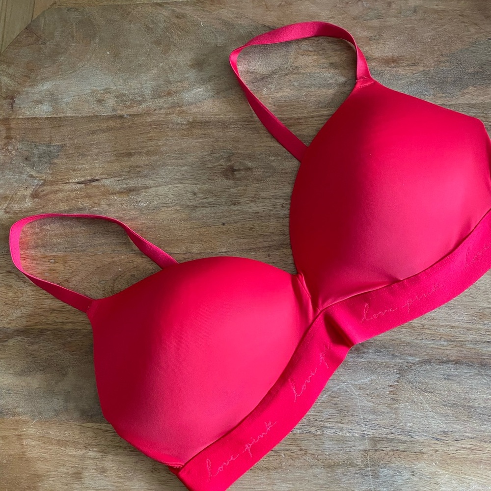 Victoria’s Secret Pink Bra Sz 38D Red